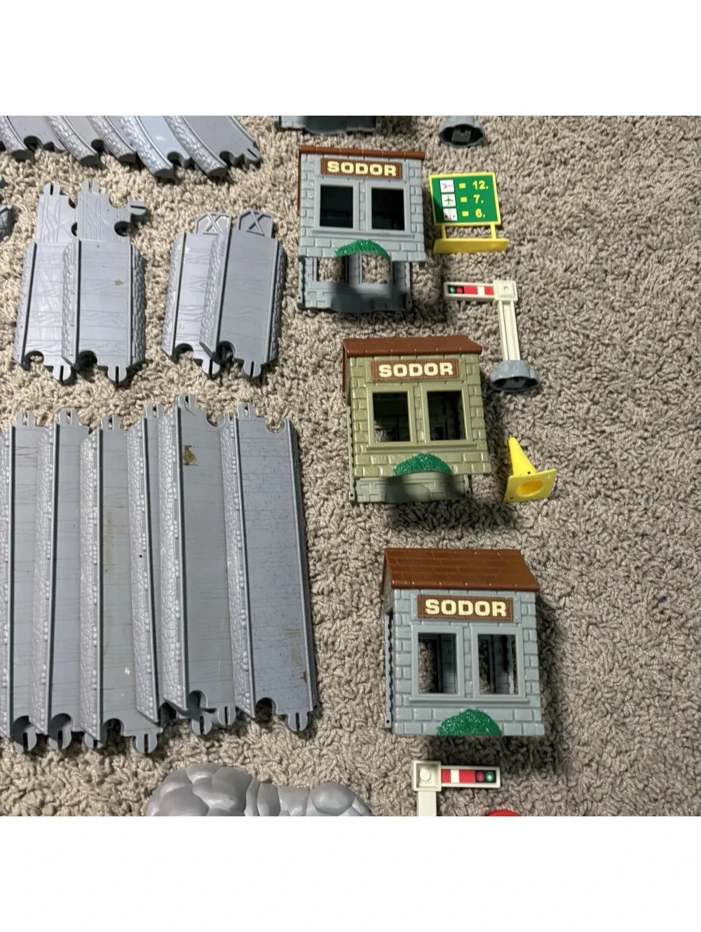 Thomas TrackMaster Gray Track Lot Sodor Engine Works Wash Buildings Bridges